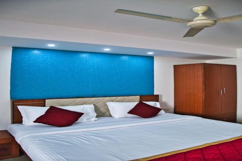 Business Inn Μπανγκαλόρ Εξωτερικό φωτογραφία